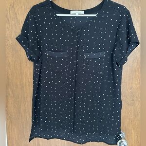 Monk and Lou Polka Dot Double Pocket Short Sleeve Blouse/Top